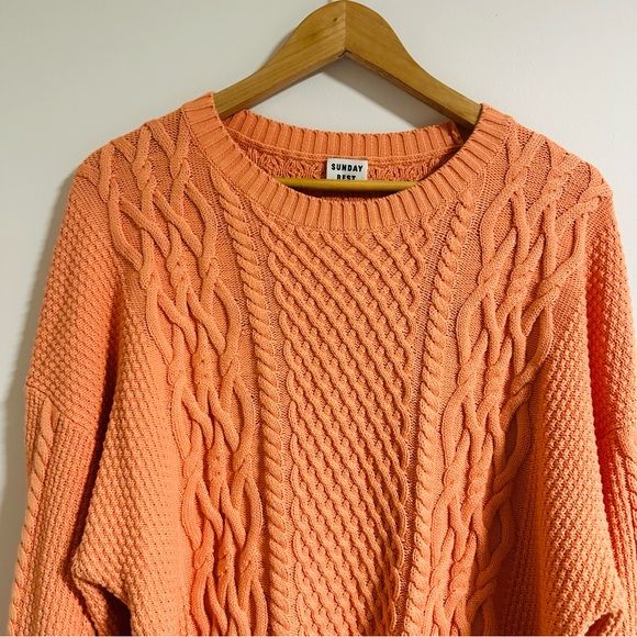 Aritzia | Sunday Best Peach Knit Sweater Oversized - Picture 3 of 13